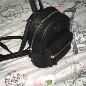 Black leather backpack/purse?❤️